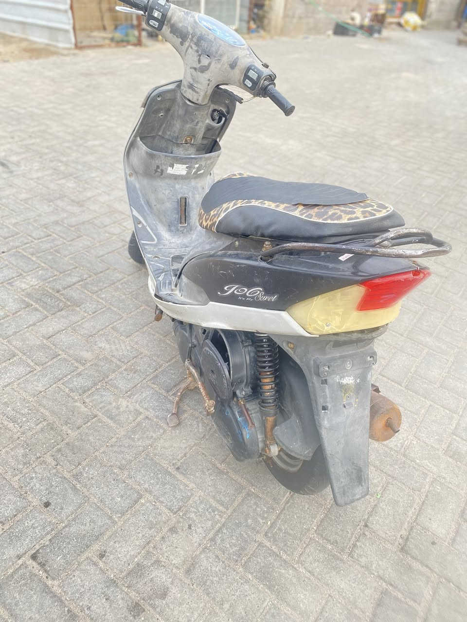 ماكس قجمه كامله سلف هندر كهربايات كله شغاله عينه لاياتات سكنات ما مفتوحه سعر 550لعنوان المشراك رقمي ***********
