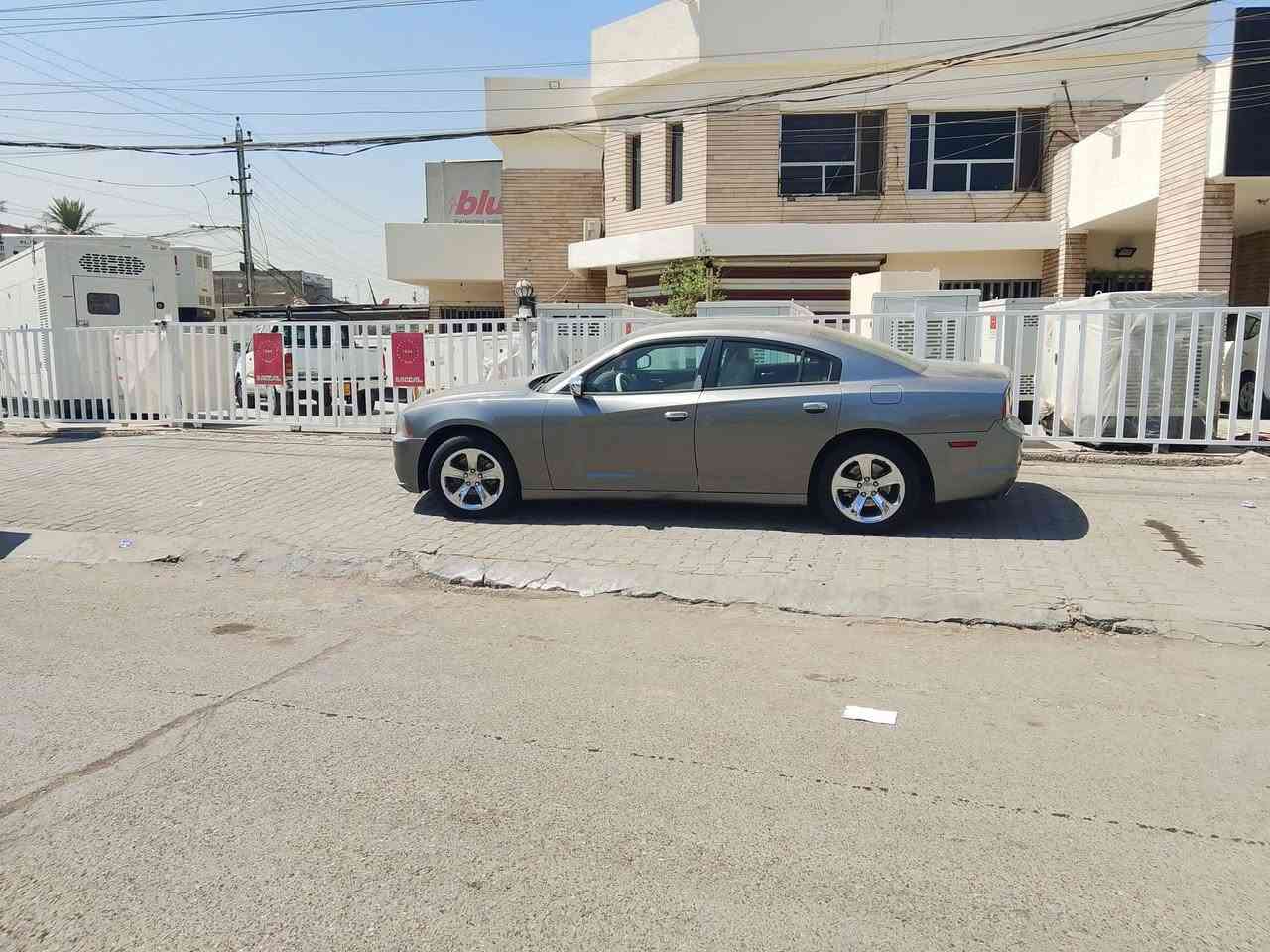 جارجر لبيع او مراوس موديل 12 جملاق وبنيد حادث أمريكا رقم اربيل ابسمي انكليزي السعر 135 أي استفسار هذا رقم وتساب او اتصال ***********
