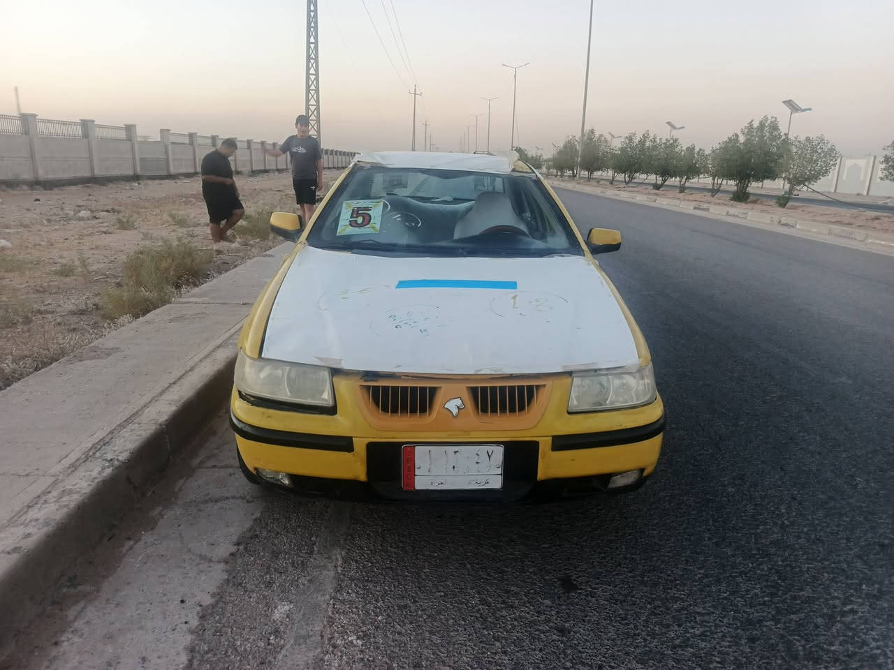 #سلام عليكم للبيع أو مراوس سمند 2009 
رقم كربلاء سنويه نافذه نهايت 2024 مصفره غرامات بس هية 90 الف عل مشتري سياره كير مكينه شواصي كفاله لا ضربه 
سعر 17 وبيه مجال العنوان النجف الكوفه 
*********** واتساب 
***********
