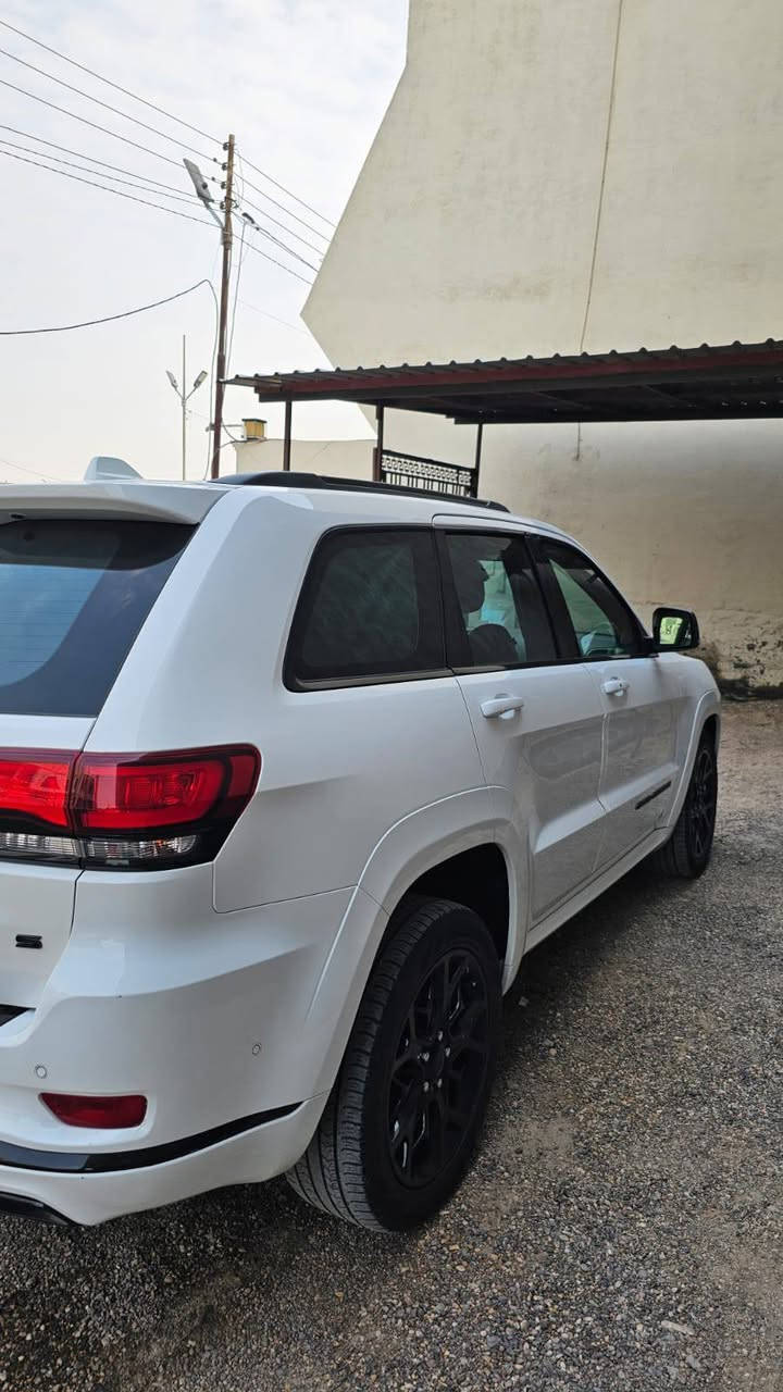 جيب. موديل2021.فول.الفول.واحد .عل.واحد.كفاله.من.كير.ومكينه.وحدادي.وتايرات.وهزه.وسنويه.كله.جديده.ماشي.45كيلو.متر.سياره.مال.جناي.بسمي .خذته.عل.ايدي.سعر.ا35الف دولار عنوان فلوجه مواصفات اس اعله  مواصفات ***********
