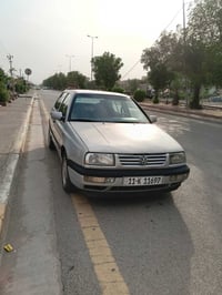 فنتو • ١٩٩٣ • محرك ٢٠٠٠ اوتوماتيك