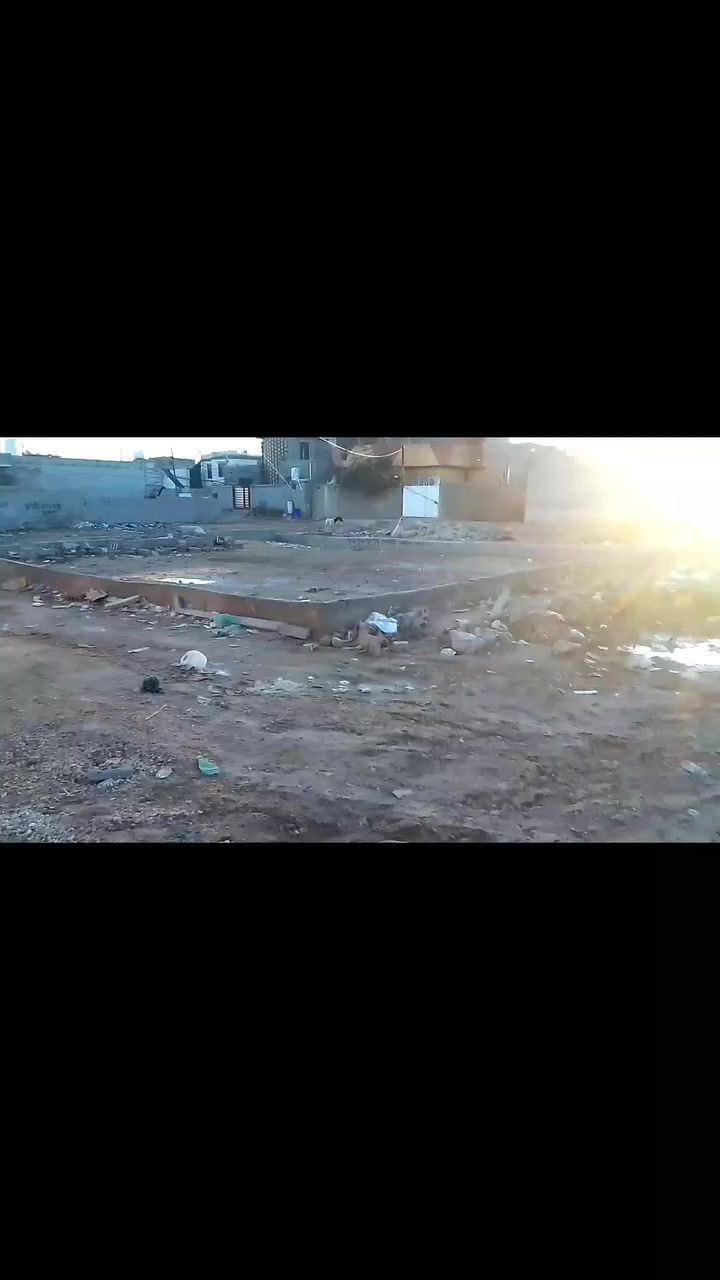 سلام عليكم بيت اللبيع أو الإيجار مساحة البيت 100 متر قرار محكمة سند 25 سعره 25 وبي  مجال مكان البيت كربلاء منطقه الحافض هاذه رقمي ***********
