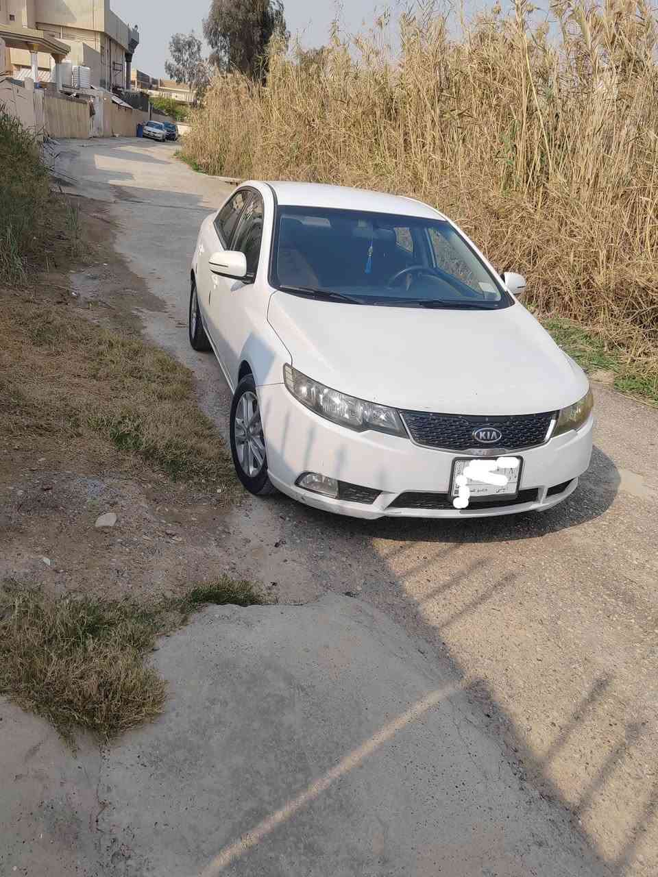 بيع او مراوس
سيراتو ٢٠١١ جديده رقم ديالى بدون نقص
سعر ٩٢ محرك ١٦٠٠ كير ٦ نمر ٣ قطع بدون تبديل فقط صبغ اتكفل ضربة وتكم وشواصي ولغد فقط صبغ ***********
