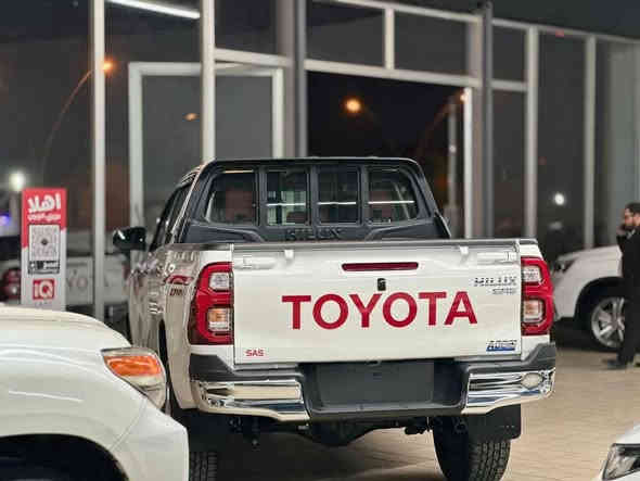 تویوتا هایلوکس ٢٠٢٥ 4x4 ساز
گير عادي
مصابيح امامي خلفي led
کشنات امامی تبرید
وایرلیس شحن
کامیرا خلفی
تحکم ستیرن
رادار جانبی
عگال 
حساسات خلفی
قفل اکسل دفلوك

٤٥،٤٠٠،٠٠٠ دینار

شركة نويكار اوتو لتجارة السيارات في اربيل 📍
تقاطع مخمور - بصف معمل بيبسي 📍

للتواصل مع قسم المبيعات:-

*********** واتساب☎
*********** واتساب☎
