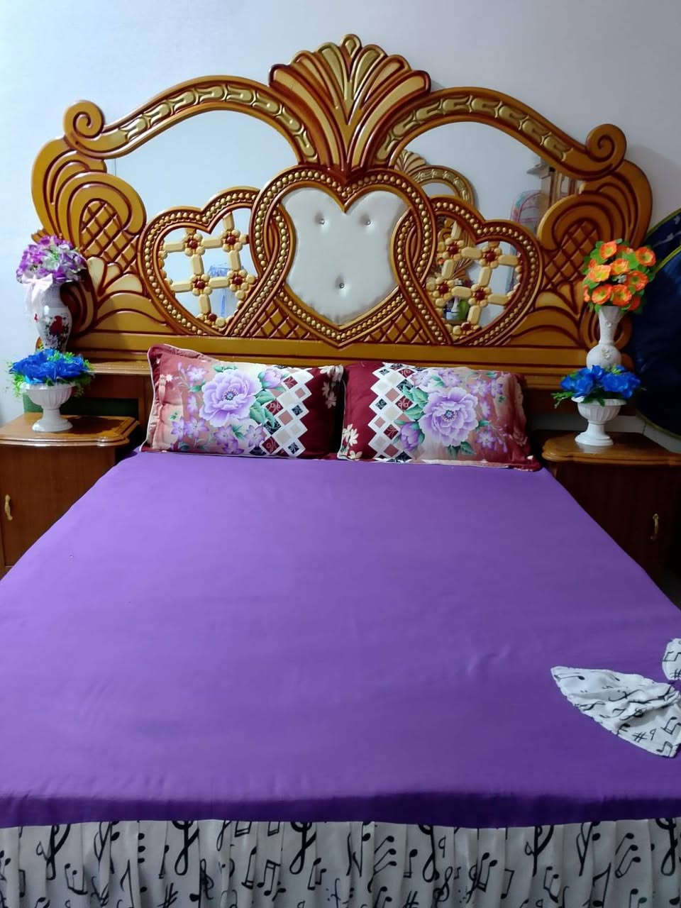 يالله قرفه نوم عراقيه نضيفه السعر 600 وبيهه مجال قليل المكان بصره خور الزبير الاتصال والاستفسار ***********واتساب فقط
