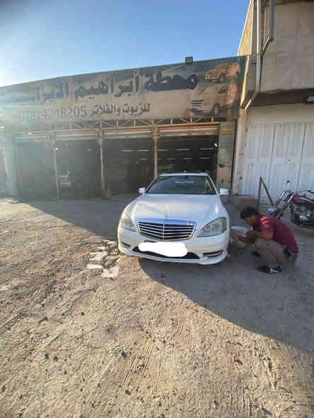 عمي رحمه لوالديك لتكلي امسح المنشور وجايك ومتجي شراي اخليك ع راسي 
مارسيدس 2012 اصل توين تيربو طيران 

كفاله عامه سرقه عشائر انتربول 

كفاله كير مكينه حداديه تخم تاير جديد 

فول مواصفات فتحه كشنات خزن ميموري ستيرن كهرباء 

جكات تصعد وتنزل 

نضامين قياده بردات كهرباء 

مفوله السياره دواخل نظيفه 100/100 

متؤمه ارقام وسنويه شرط حاسبه 

للامانه نقصها كبات ويل بس والويل والله ماخذه 9 اوراق 

شراي تشلع عيوني 

سعر 100 وبيها مجال حك الجيه
***********
