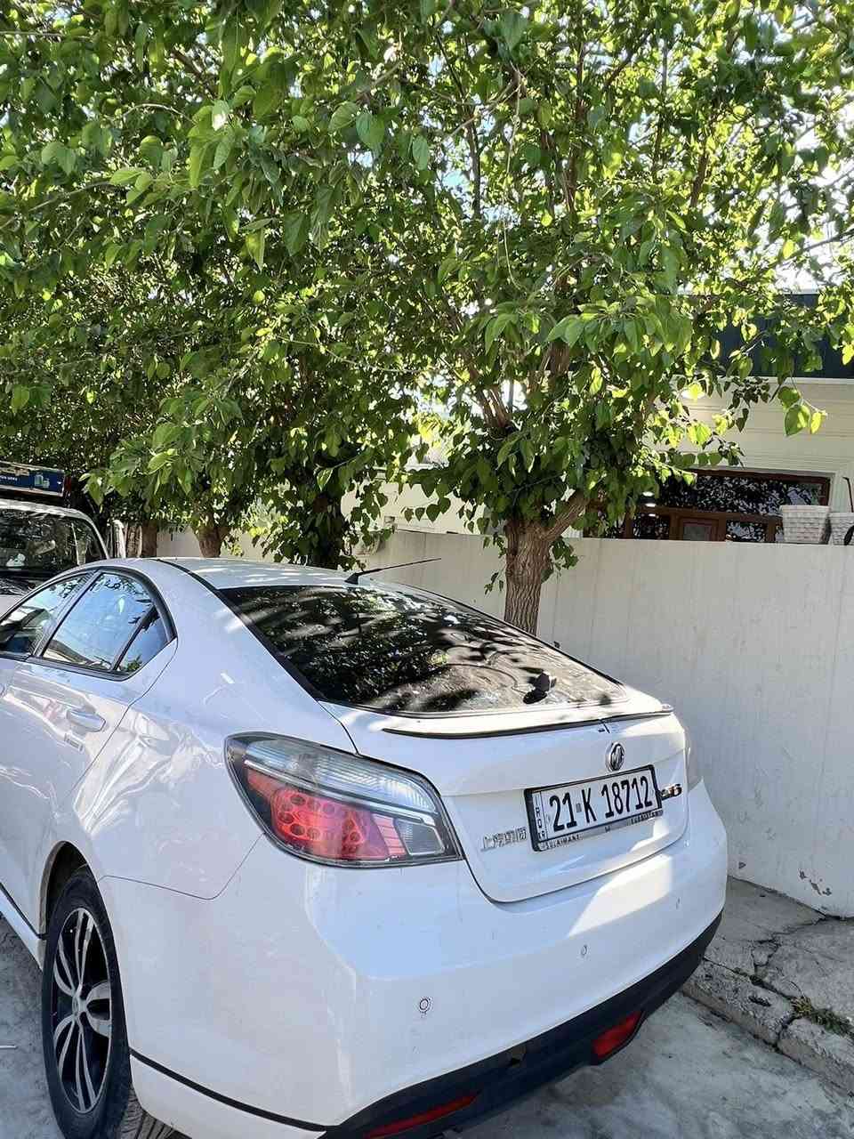 MG 6 2014
178000 ڕۆیشتوە 
فول مواسەفات 
مەکینە ١٨ تۆڕبۆ 
سەیارەکە دەرگاو چەمەلەقی ساردە 
گێڕو مەکینە بە شەرت 
تەحویلو غرامە بە شەرت
***********
