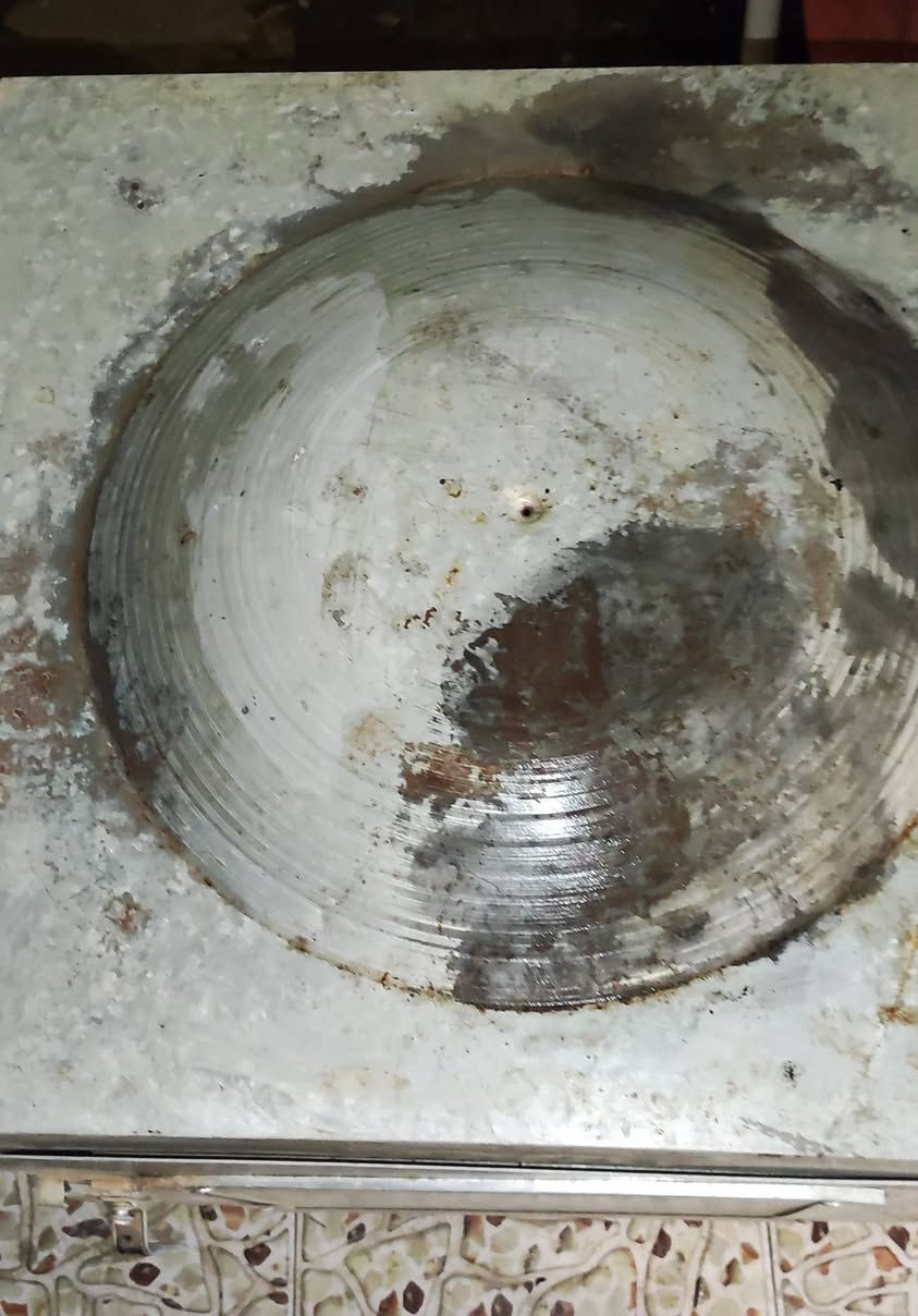 فرن للبيع
السعر 65
الفرن نظيف 100%


**إذا كنت صاحب هذا الإعلان وتريد حذفه لأي سبب، رجاءا أرسل رسالة إلى الدعم الفني**