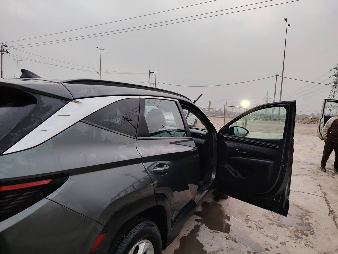 السلام عليكم
توسان ٢٢
رقم بغداد بسمي
حادثه خشم البنيد وطرف الجاملغ بدون ايرباك
حجم المحرك ٢٥٠٠
عارضه ١٨٥ مع مجال بصيط
***********
