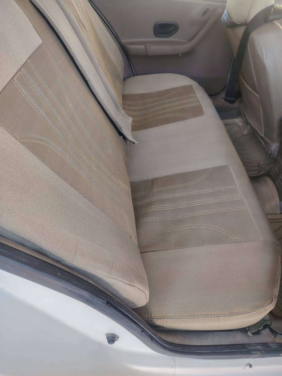 السلام عليكم
سمند موديل 12 كرستال رقم بغداد انكليزي مشروع وطني 
مكينة كير حدادية امامية خلفية 
كهربائيات كاملة
دوشمة جديدة
كفالة عامة ماعدا الي مأشر عليه بالصور
تخم تاير جديد
السعر 47 وبيه مجال 
مكاني واسط
***********
***********
