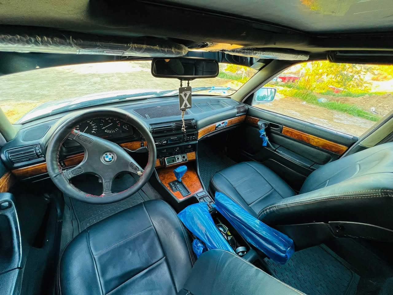 735 اصل @

رقم بغداد دولي هزه جديده تحويل مباشر 

السياره فول مواصفات 

السياره جاهزه للاخير طك سويج وطلع مابيه نقص برغي 

مكينه + كير (ميكانيكي) السياره ماشاء الله ترايك بيه 260 

حداديه السياره جديده وجاهزه 

تخم تاير + ويل خليه جدد 

تبريد السياره ثلج ❄️ 

منضومه كامله جديده منضومة مي ومنضومه تبريد

 حماوه  ربع ثابته 

غرفة جديده زلغ مابيه وكلش نضيفه 

كهربائيات السياره ع وضع الشركه وشغاله من كلوب البنيد لكلوب الجنطة 

بجم عريض فتحه 4 جامات كهرباء 

4 كشنات تحكم كهرباء وتدفئه تبريد 

وباقي مواصفات ال700 معروفه  

السياره نضيفه ومثل ماموجود بصوره تلكاهه بلواقع وعندي الهه فيديو كامل. اذا تحب تفضل خاص وبخدمتك 

مكاني كربلاء  ***********مروس حسب لقناعه
***********

سعرها مناسب جداً واعتذر ماكدر اكتبه لان لو تعرض ب20 هم يكلك ب10
