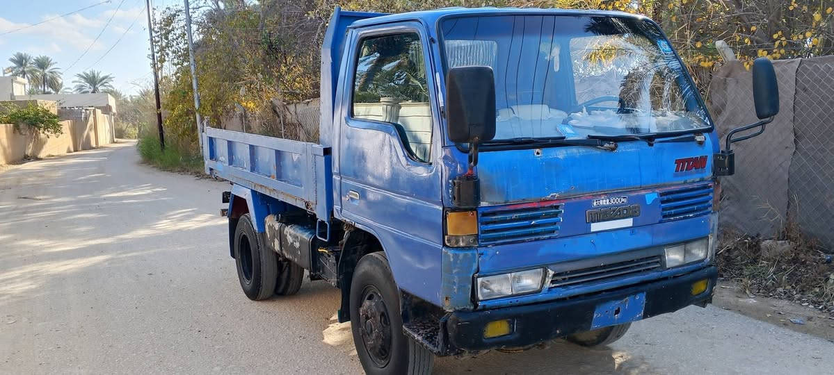 سلام عليكم بسبب وعورد الكاذبا تم إعادة المنشور كنتر مازده بسنويا تنكر محور قلاب محرك مستبوشي مكفولو. محرك. كير. اكسن. شاصي. ورقم نكليزي بسمي 2026 لغايت 2031  رقم بغرار موديل 94 سياره اصوليا  للتواصل  ***********
