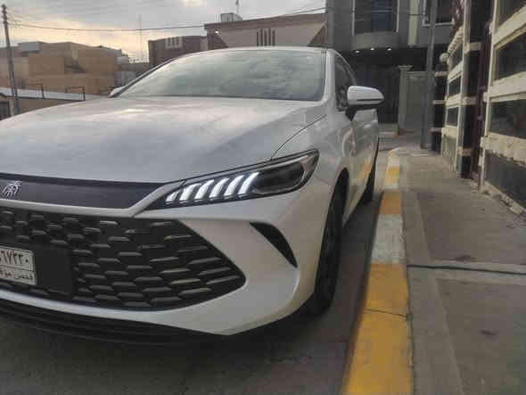 السلام عليكم بي واي دي جن بلاص البيع مثل مشوفون بالصور بعدها وضع الشركه فحص مؤقت بوب تغليف حراري ارضيه مغلفه جلد سياره سياره جكة ابره مابيها  السعر 18مليون وبيها مجال ميعجبك السعر لتكسر بحلال الناس/اتصل ع الرقم ***********
