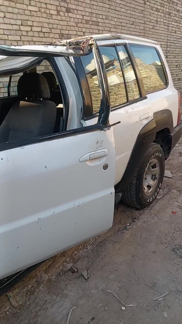 السلام عليكم اخوان عدي سياره بترول نسيان موديل 2007 سياره مزاد ماشيه معاملتهه بخصيلهه رقم باقيه بس عل كمرك سياره نكلبت بيدي سعر ٤٠ وبيهه مجال رقم تليفون *********** عنوان ميسان
