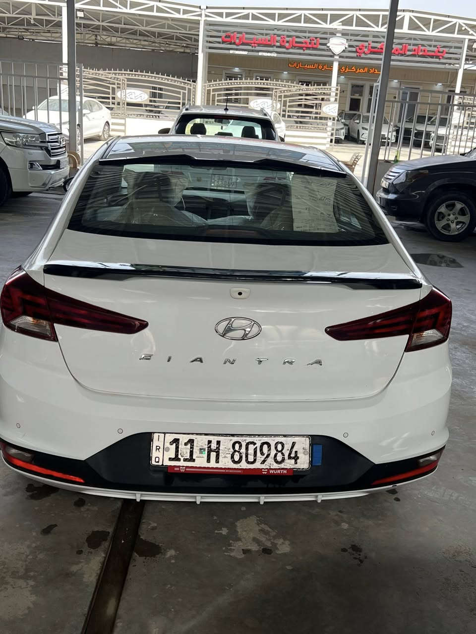 السلام عليكم ألنترا خليجي 2020 المواصفات بصمة مري شفط شاشة فتحة بيها ثلاث قطع موضحة بالسونار السعر  135 وبيها مجال للاتصال على الرقم *********** مكان السيارة بغداد الوسفية
