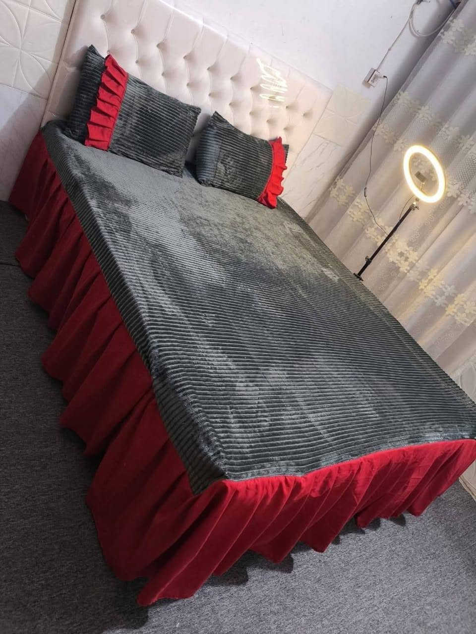 نزلات خاولي نفرين السعر 10 الف
توصيل الف داخل الرفاعي


**إذا كنت صاحب هذا الإعلان وتريد حذفه لأي سبب، رجاءا أرسل رسالة إلى الدعم الفني**