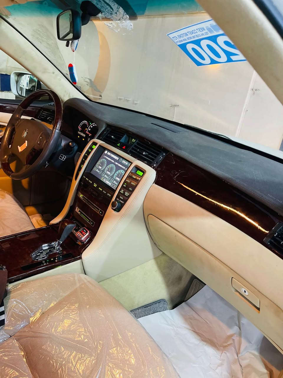 براوه ٢٠٠٧ به سمه ره ساسي مه كينه ١٨٢ بي دوكه ل ناو زه رد ساج مه له كي ويل نه وتي سوكان كاربا كوشن كاربا سوكان حه يزه ران تازه داخل ريك ناو كارتؤن جاليشي نييه سفر به شه رتي گيرو مه كينه و تبريد سحري ٥٠ مجاليكي كه م *********** كويسينجاك, أربيل
