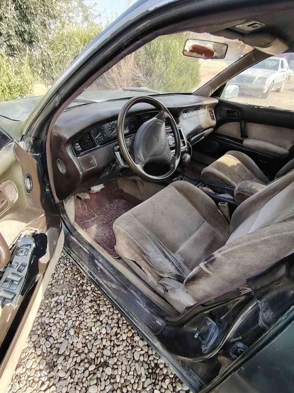 سلام عليكم بطه للبيع شرط التحويل بدون كص متصل محرك 2500 بي بدايه رخاوف شويه بس من تشغل الصبح رقم انكليزي صلاح الدين  لل 30 السعر 35 وبيها مجال ***********
