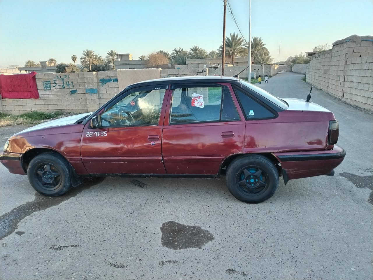 دايو لمنز للبيع رقم ألماني. ر. سنويه خضره سياره جاهزه ما ناقصهه شي السعر 19 وبيهه مجال اتصل ***********
