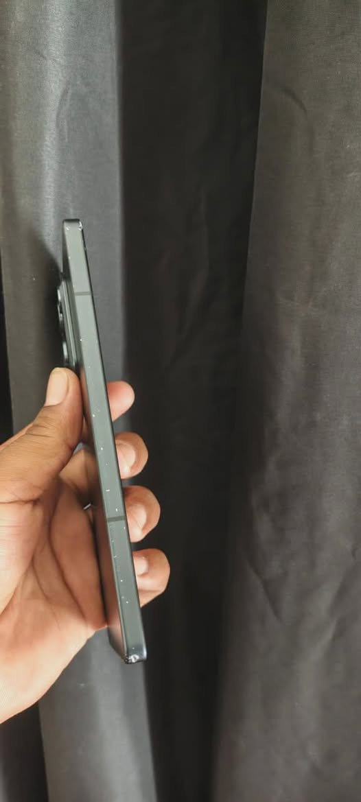 السلام عليكم انفنكس نوت 50 برو جهاز ذاكره 256 والداخليه 24 جهاز يخبل مواصفات قويه يدعم الشحن السريع 90 واط ويدعم الشحن الكلاسكي بطاريته 5200 ملي امبير قوي بالألعاب كامل ملحقاته ماعده شاحنته ضايعه السعر 280 الاستفسار خاص أو وتساب ***********
