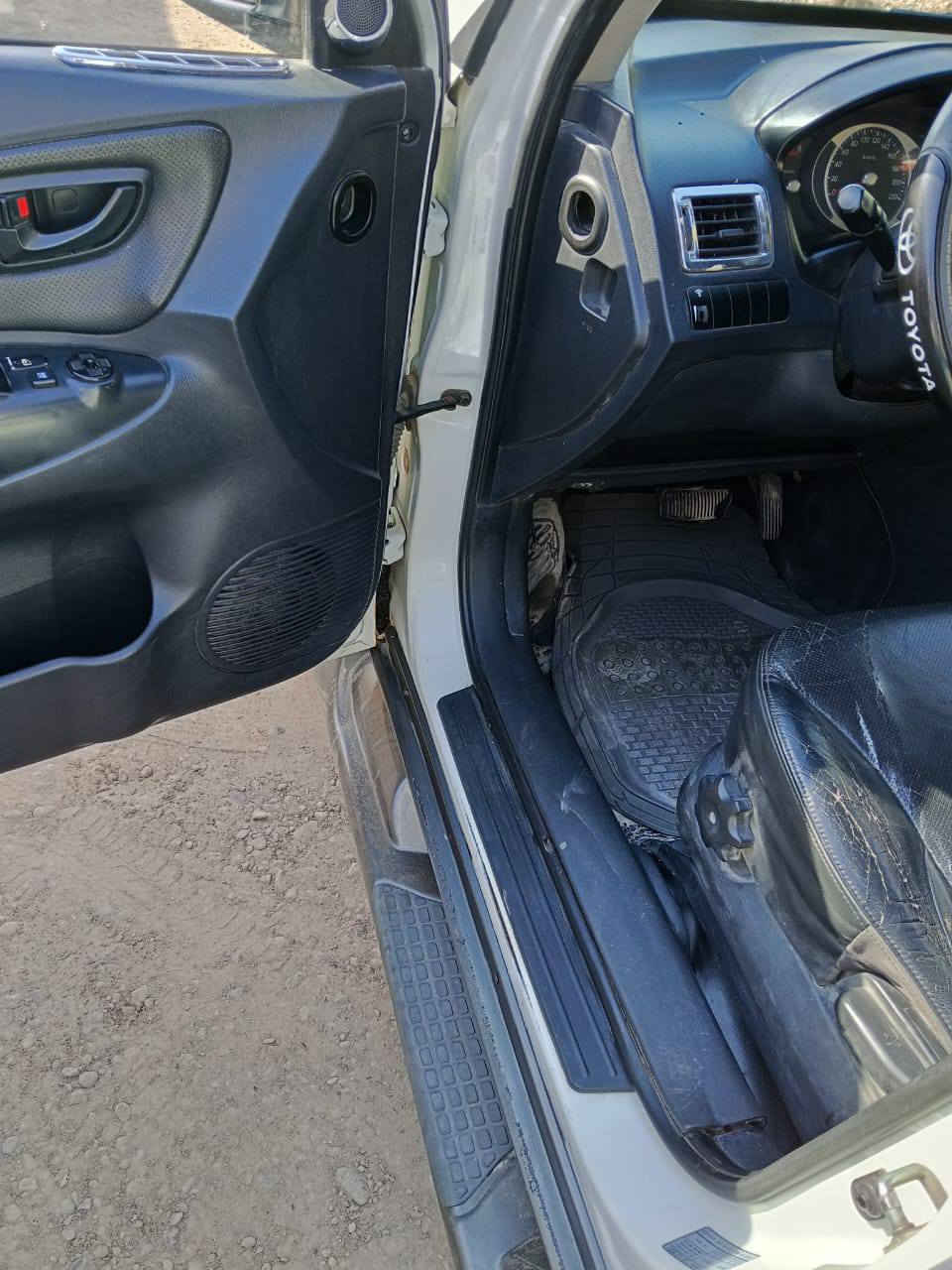 السلام عليكم كيا توسان موديل ٢٠٠٩ كفاله عامه رقم انكليزي ميسان المكان بغداد  بسمي السعر ١١٠ بيه مجال *********** بخدمه
