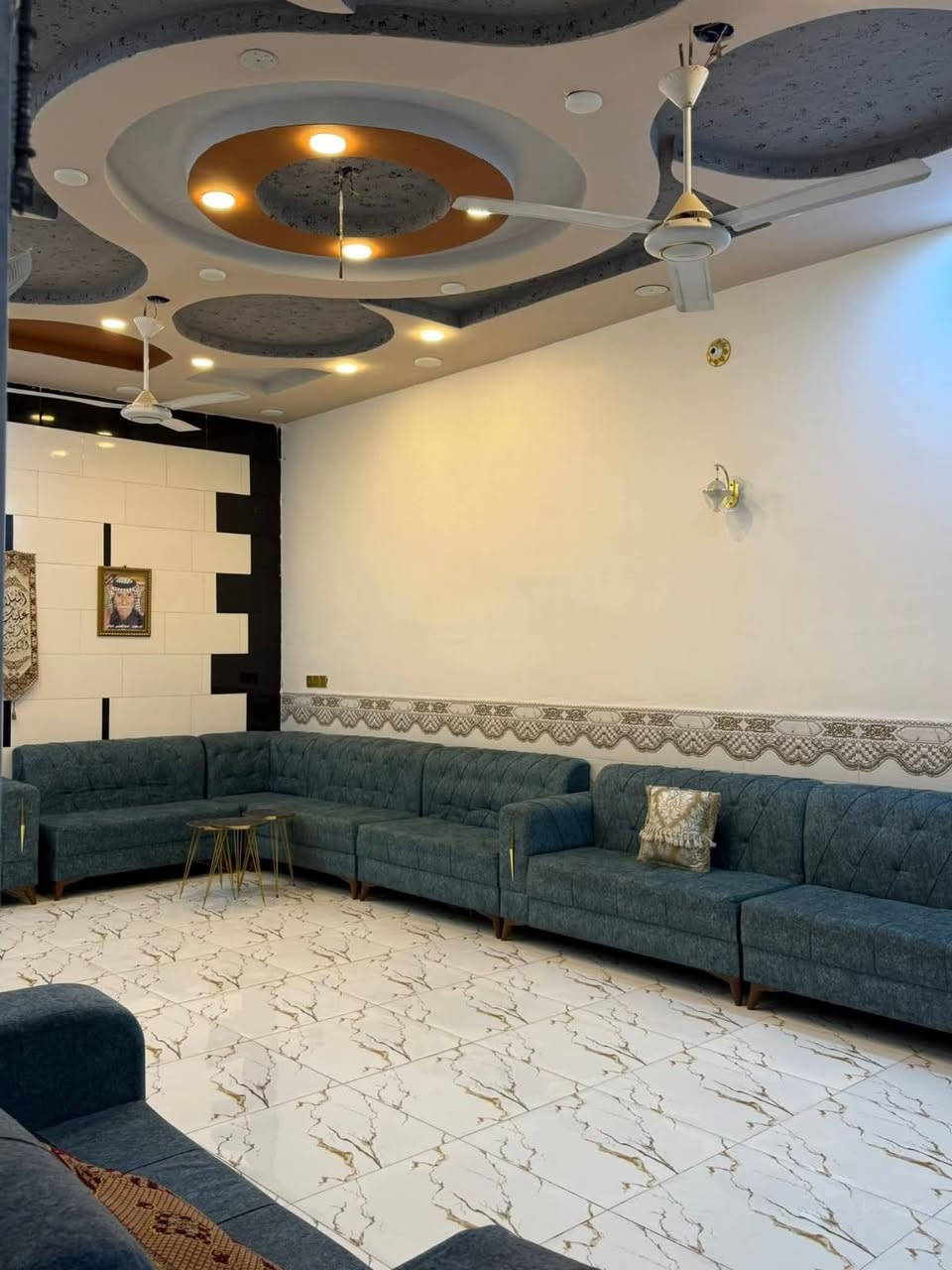 بيت 200 متر كونكريت درجه اولى بل 54 نداء طابقين سعر 170 واكو مجال،***********

