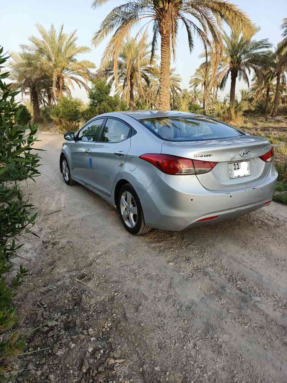 السلام عليكم النترا خليجي فتحه بالقماره كفاله عامه من ضربه وصبغ رقم بغداد انكليزي هزه وسنويه جديده مكينه وكير مكفولات١٨٠٠ دوش تبريد ثلج تخم تاير جديد جاهزه السعر ٩٥بيه مجال العمله   ***********

