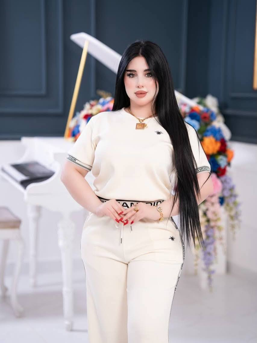 سوت رياضي سبورت 
قماش سوفت قطن ماركه درجه اولى 
القياسات M,L,1xl,2xl
للحجز والاستفسار التواصل خاص
توصيل بغداد ومحافظات ٥٠٠٠


**إذا كنت صاحب هذا الإعلان وتريد حذفه لأي سبب، رجاءا أرسل رسالة إلى الدعم الفني**