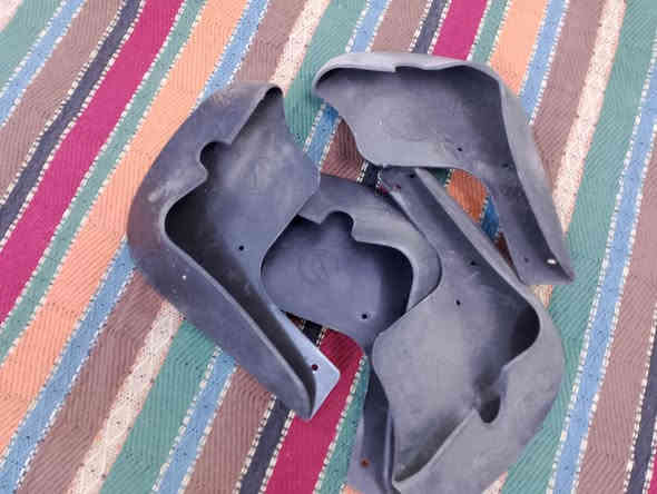 قطع امكراند + الدواسات كاملات + بكلايت وبقيه الغراض مكاني واسط الكوت ***********
