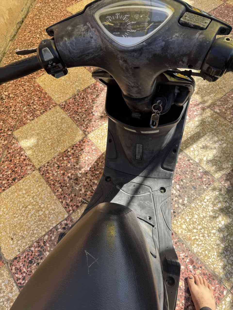 السلام عليكم
للبيع دراجة ماكس عدلة صار شهرين من منزلة رمبة بعد بملحه   

محرك مكفول 

السعر 750 

العنوان بغداد - بلديات 

بيع فقط 

للتواصل/ ***********
