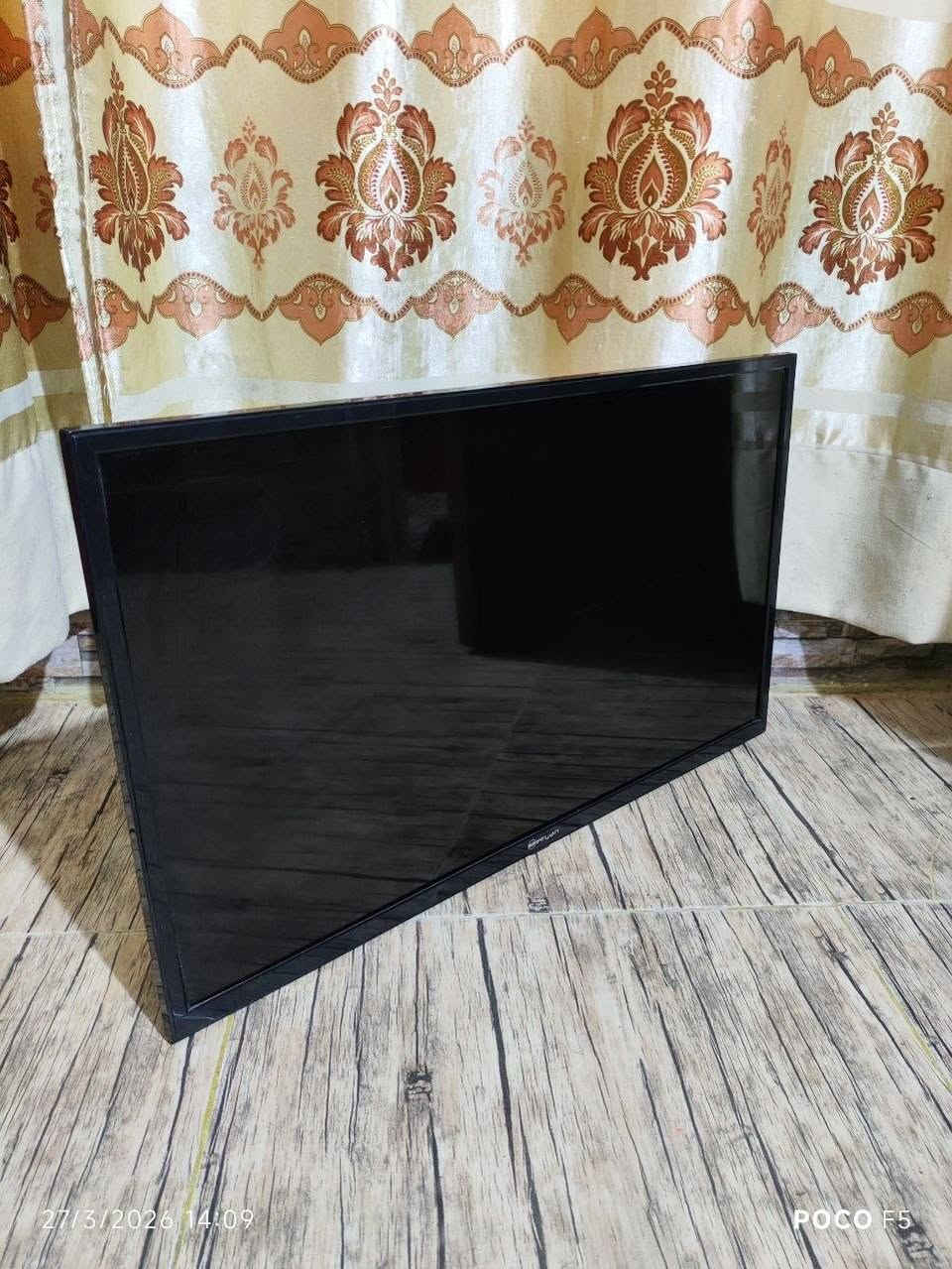 شاشه للبييع
النوع(الريان) 
الدقه(HDR) 
الحجم(32)
مابيها كل خلل أو مشكله
مكاني كربلاء قرب جامع آل عمران
للتواصل واتساب او خاص
***********
