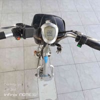 موتور للبيع سعره 150 تاخذه على الفحص07801344423