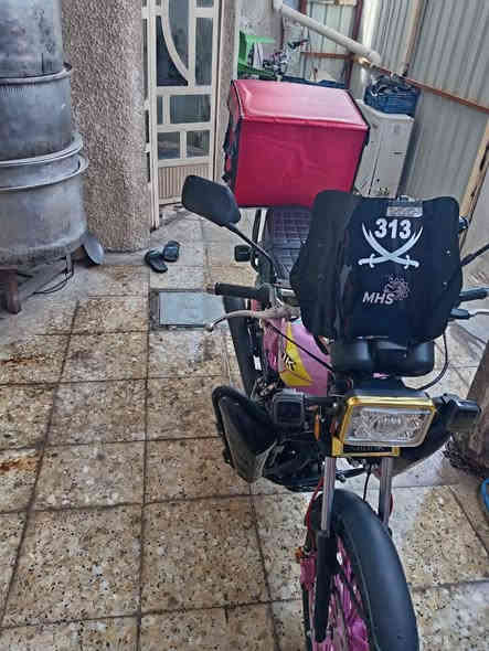 من رخصة الادمن دراجة ايراني سيفان ٥ كير مديل ٢٥ ٧ اوراق دراجة مدفوع كمرك تترقم دراجة نظيفة كفاله عامه سعر مليون و١٠٠الرقم ***********
