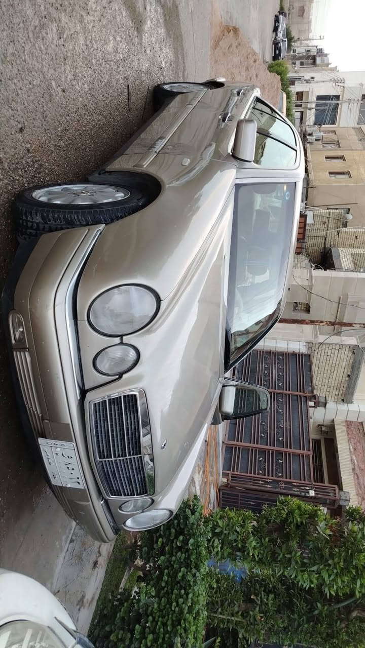 السلام عليكم
ماردس مديل ٩٧

ام عيون ذهبي 

مكينه خراطيم 

بدون معجون صبغ عام فقط 

بيه جراد قليل موضح بلصوره رقم بغداد 

تبريد منظومه جديده كمبريسر فريز 

كير مكينه خير من الله 

فتحه سقف 
السعر ٨٥ بيه مجال 

تبريد بيانو 

عنوان البنوك 

***********7
