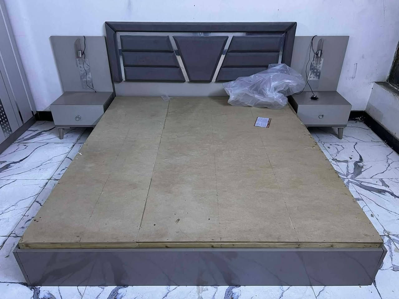 قفلهة ٤٢٥ بغداد مدينه الصدر


**إذا كنت صاحب هذا الإعلان وتريد حذفه لأي سبب، رجاءا أرسل رسالة إلى الدعم الفني**