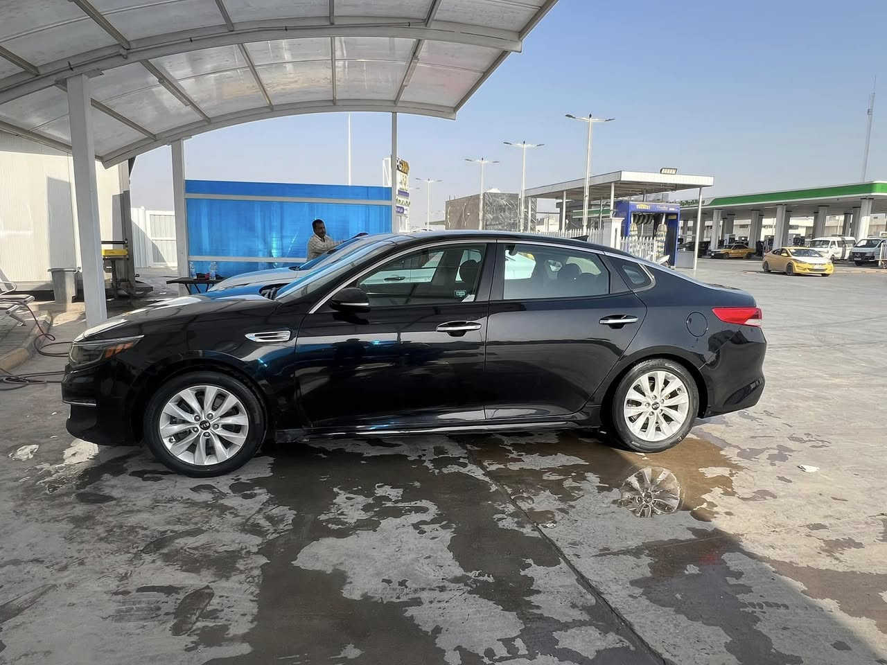 كيا اوبتما 2016
مكلف بالنشر  اقره المنشور  واتصل خاص مغلق
 تخم تاير جديد حداديه امامي خلفي جديد
تحكمات استيرن جهتين مودات قياده 
تبريد تدفئه 100‎%‎ 
 مكينه 2400 مكفوله من الفتح 
كير كفاله
حادث جاملغ بنيد + باب الصدر كلير  
جاهزه بدون نقص تحويل مباشر 
سعر 103$ بيها مجال جدا بسيط حك الجيه 
بلاااااااش ارخص اوبتما بالسوك
السونار مرفق بالمنشور
بغداد
***********
