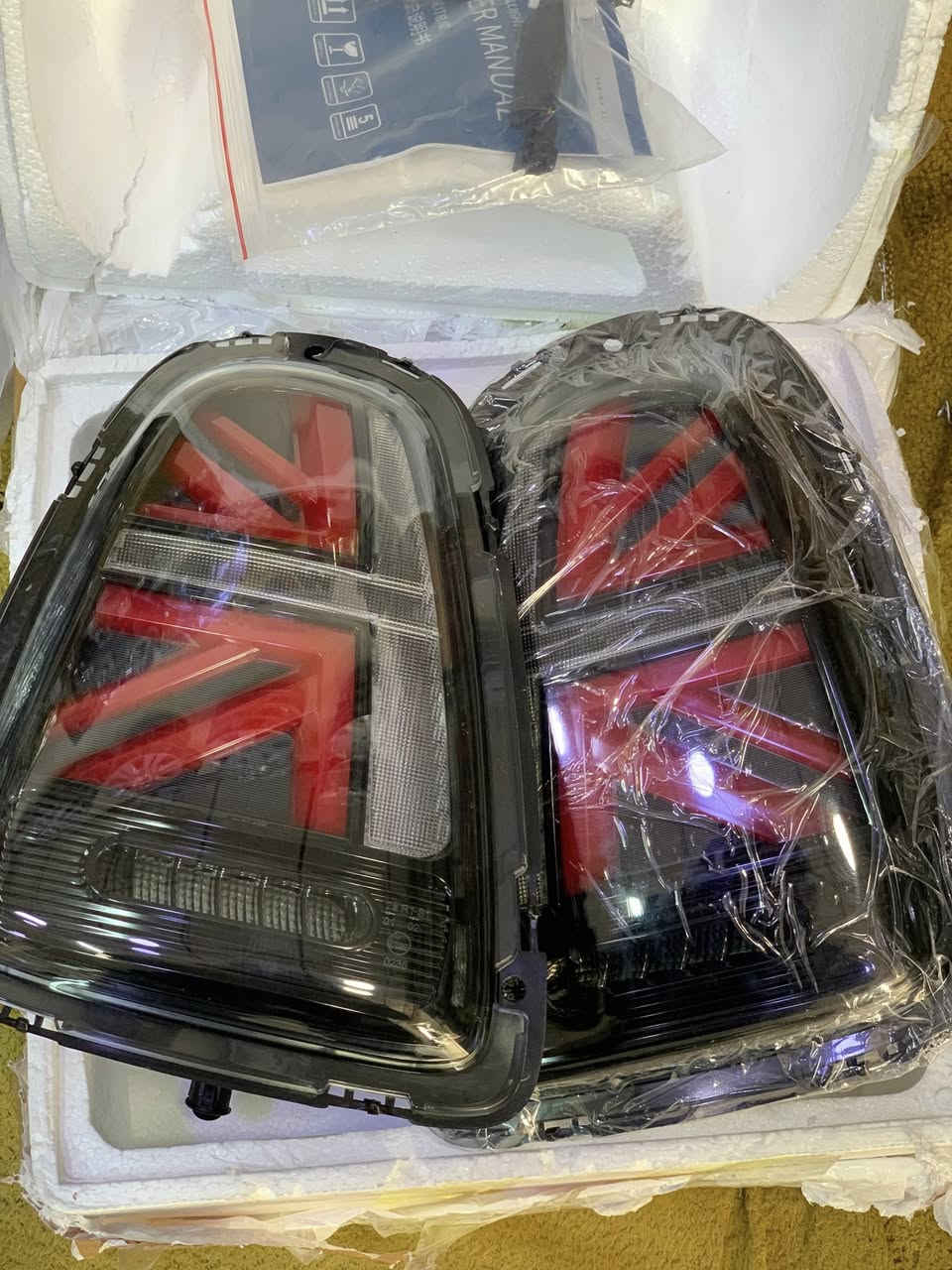 للبيع زوج بك لايت ميني كوبر جديد غير مستخدم لوك بلباكيت سعر 150 الف    ***********
