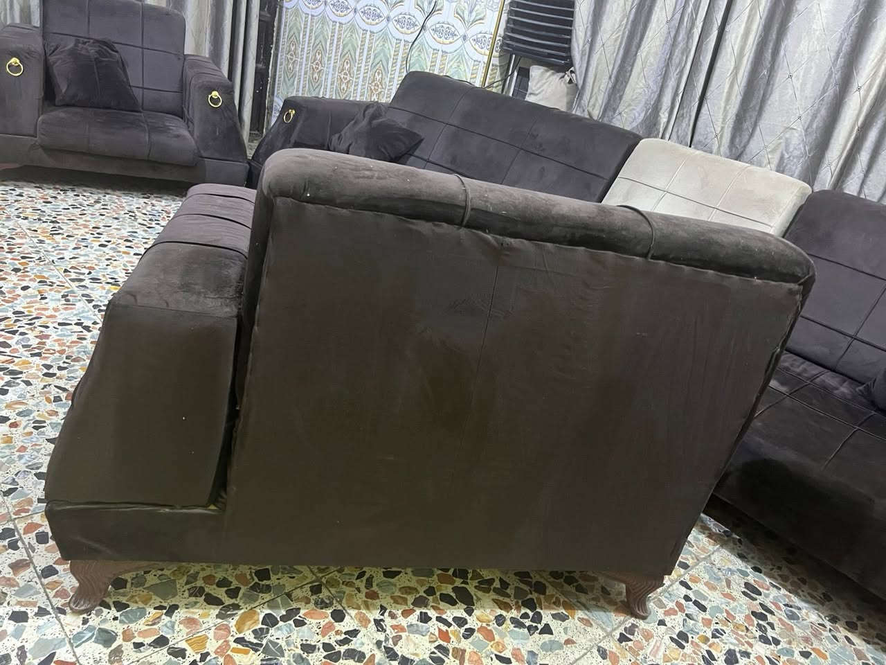 الغراض للبيع الديوان سعره 125الف والميز مال تلفزيون 30الف


**إذا كنت صاحب هذا الإعلان وتريد حذفه لأي سبب، رجاءا أرسل رسالة إلى الدعم الفني**