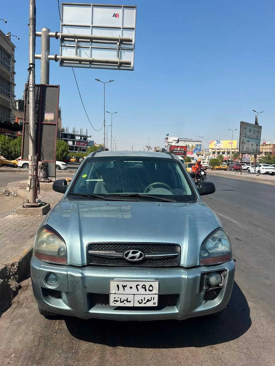 سلام عليكم توسان ٢٠٠٩ خليجي بس بنيد صبغ سياره حلوه ونظيفه وجاهزه مكينه ٢٠٠٠ خير من الله تبريد ثلج  ١٠٥ وبيها مجال للشراي هذا رقمي ***********
