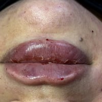 ‏✨شغلي بالتجميل مو بس مهنة✨…هو فن🥰 ‏يبرز جمال كل وحدة بطريقة ناعمة ومم...