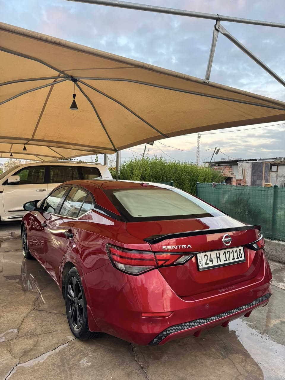 Sentra SV 2021.  چاملۆخ و بۆلینت. لەگەل نیو چاملۆخی پشتەوە کەمەک دەرگەی گرتیە یەک جێ  کچکەی پیدی ئارە ئێرباگی نە تەقیەوە. 92هەزار رۆشتوە.  بەردی گزۆزی تێ دانیە راداری بەشەرتە
*********** whatsapp
سعر ١٢٥
