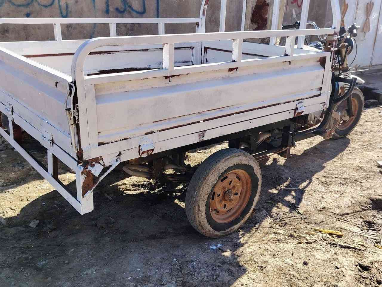 سلام عليكم ستوته كلك مديل 17 شاصي مكفول تايراح جديدات مكينه خير من الله سدر جديد مستعجل بيعه مكان شطره سعر 650 بيه مجال بصيط ***********
