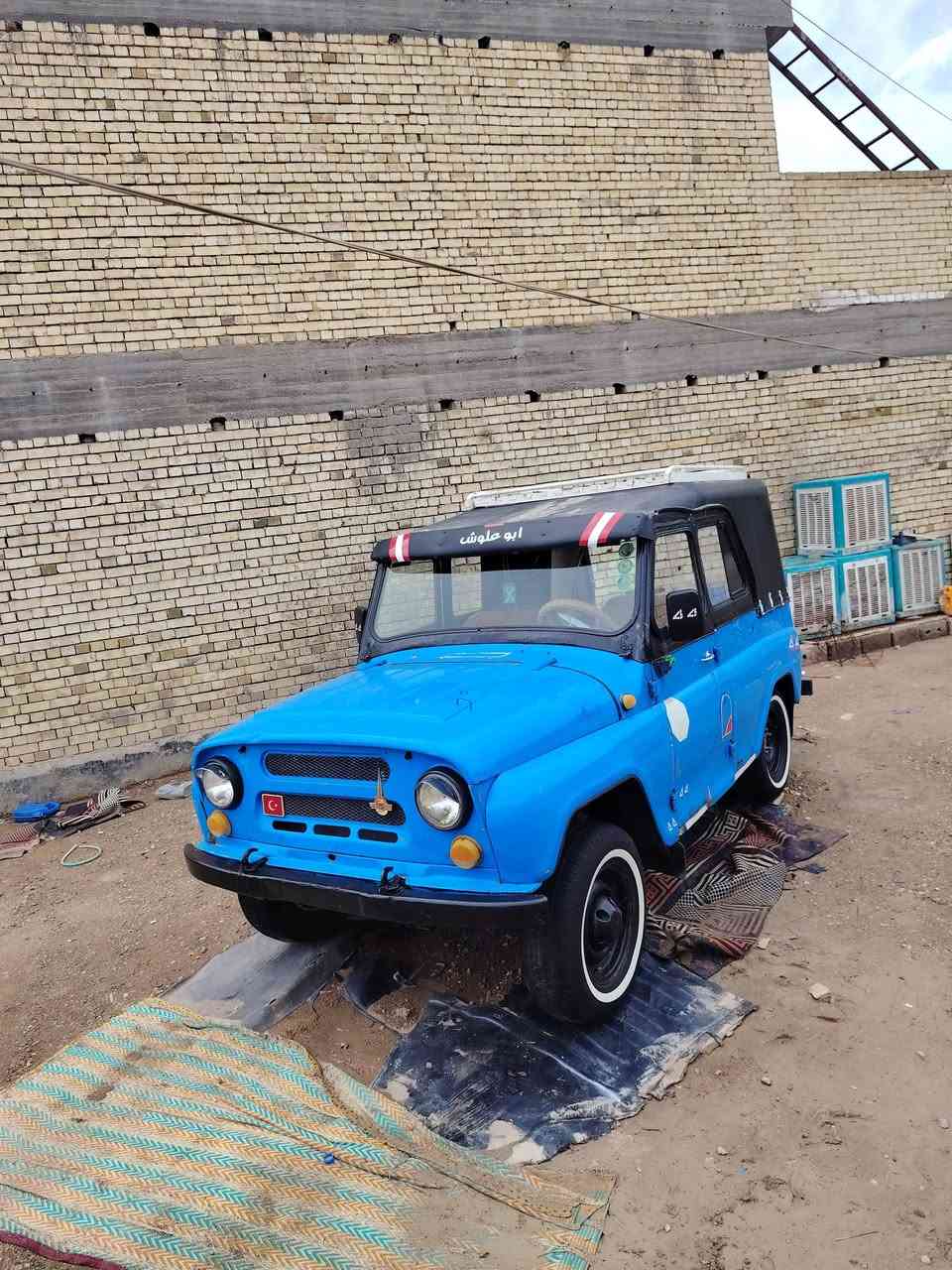 السلام عليكم للبيع 88 مكينه كير خير من الله كشر حلووو دوشمه كامله كهربائيات حلوه السعر اربع 250 وبيها مجال
الاتصال ***********
