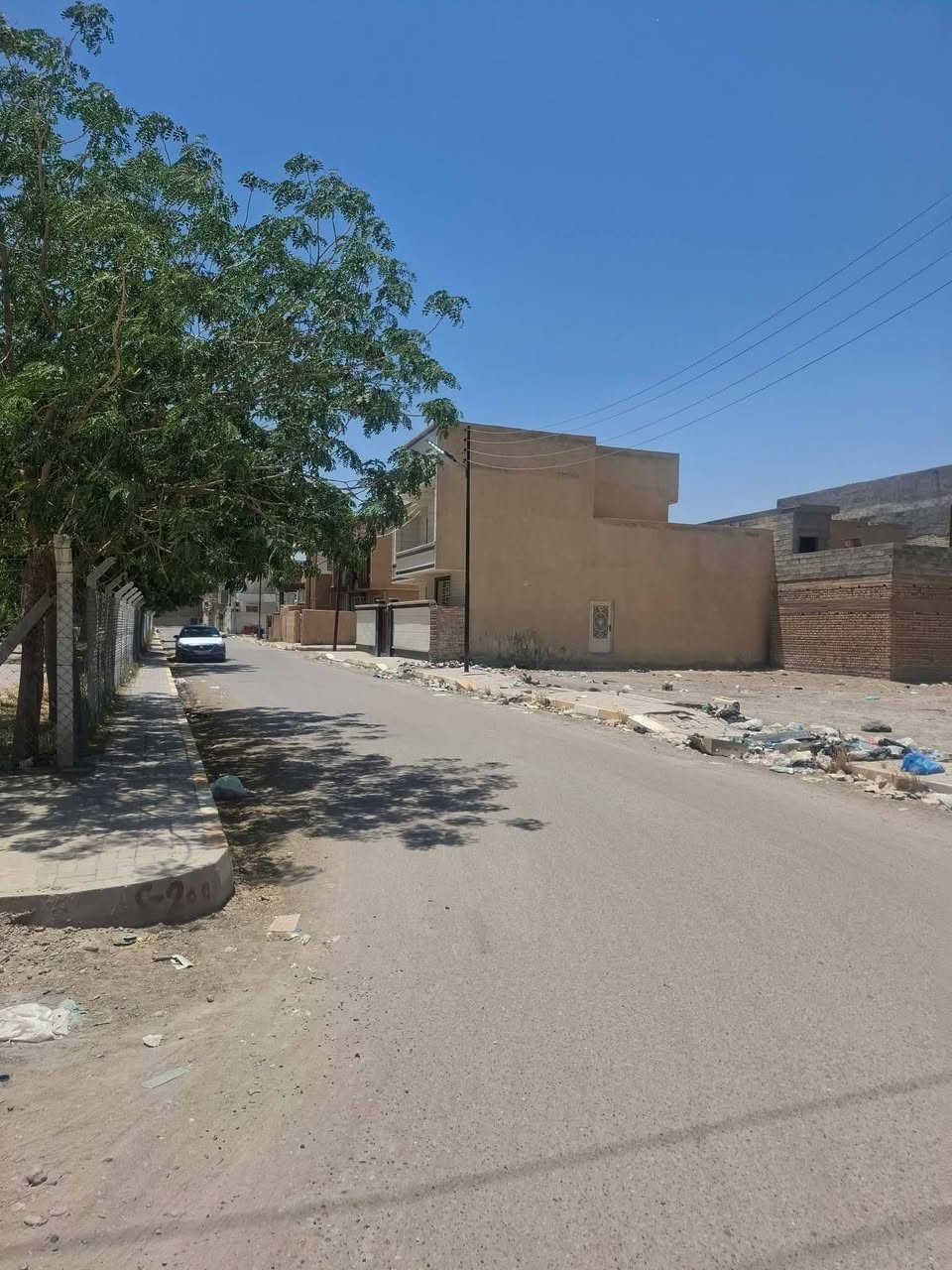 فرصه استثماريه تجاريه /شارع ٢٠ ركن قطعه سكنيه للبيع مساحه ٣٠٠ ركن حي الجمعيه مقابل المنتزه كافه الخدمات والتبليط الاستفسار الاتصال مكتب الشهم للوساطه العقاريه ***********/ اهلا وسهلا بكم ٠٠٠
