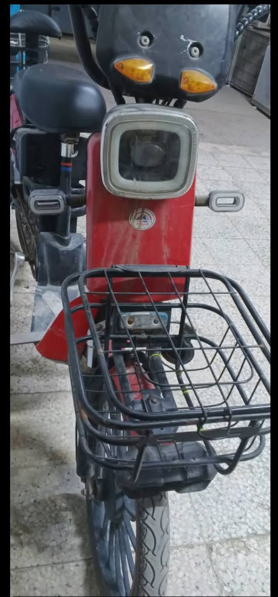 دراجة فوجي للبيع اربع بطاريات بحالة جيدة سرعتهة 60 رايدهة 300


**إذا كنت صاحب هذا الإعلان وتريد حذفه لأي سبب، رجاءا أرسل رسالة إلى الدعم الفني**