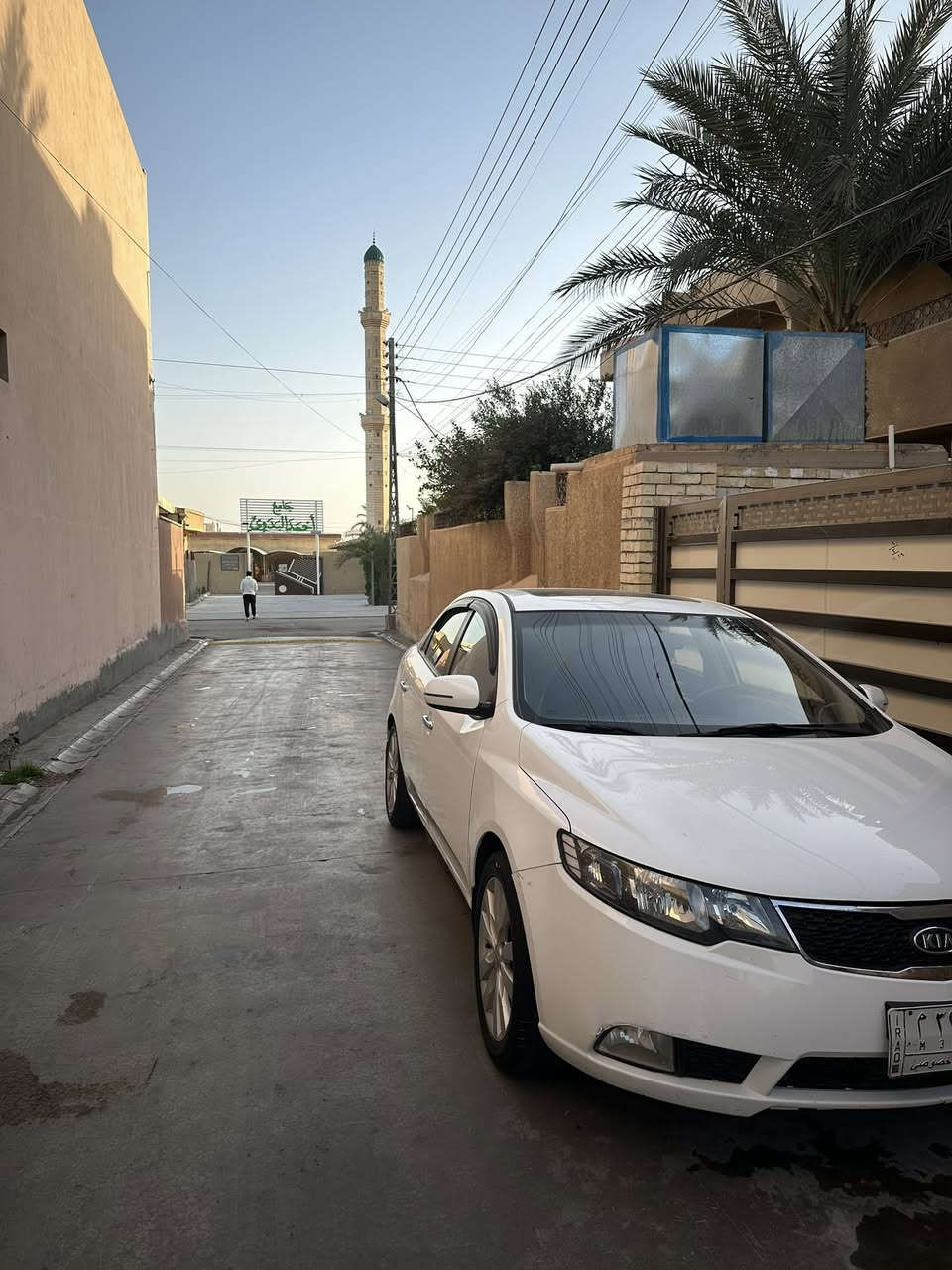 سيراتو 2012 مقفوله من الصبغ محرك 1600 فتحه رقم بغداد فول ماعده البصمه ماشيه 180  مكان فلوجه  السعر   118 وبيه مجال  رقم 
***********
