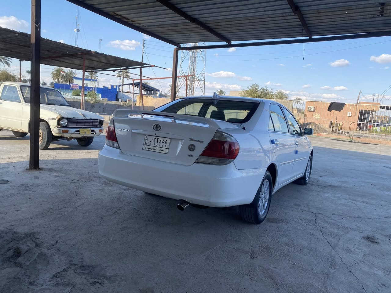 السلام عليكم كامري 2004
صدر وتبريد كير ومكينه كله جاهز  
السياره مابيها أي طخه 
رقم بغداد مشروع وطني 
السعر 82 وبيها مجال 
المكان صلاح الدين الضلوعيه 
رقم الهاتف 
***********
