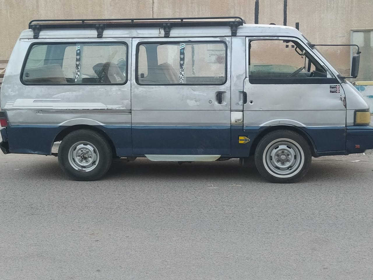 كيا بستا 93مكينه كير اكسن مكفولات حدادية تخم تاير جدد مصفره هيئة مطلوبة غرامات مرور 900ينگطعن من سعره تريد تحويل تريد وكالة لسعر 30وبيه مجال مكان كوفة لل***********
