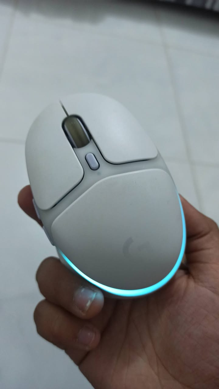 سلام عليكم اخوان ماوس لوجتك g705 بدون ملحقات يشتغل واير كتبولنه عليه ١٢ الف وبالعافيه


**إذا كنت صاحب هذا الإعلان وتريد حذفه لأي سبب، رجاءا أرسل رسالة إلى الدعم الفني**