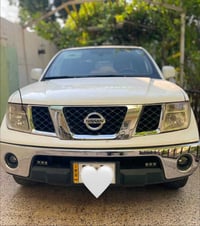 نيسان نافارا • ٢٠١٢ • رقم اربيل